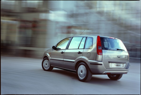 Essai Ford Fusion 1600 Elegance 2002 (3)