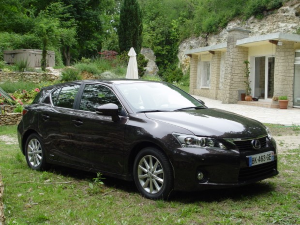 Lexus CT 200h 7.jpg