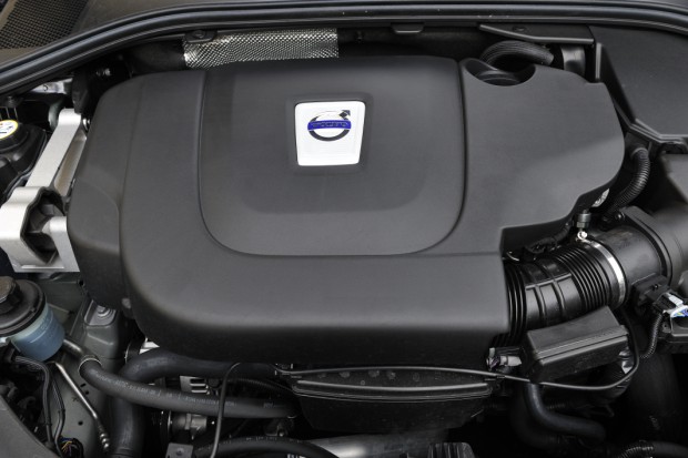 Volvo S60 13.jpg