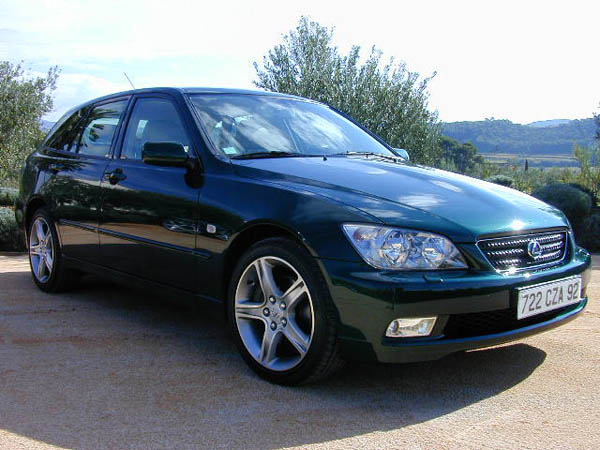 Lexus is sportcross