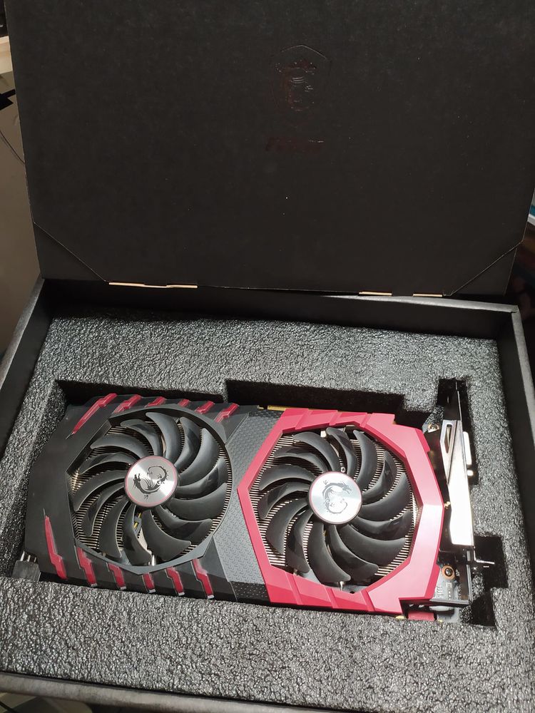 msi gtx 1080 gaming 8go twin frozrVI prix non n�gociable 240 Lavaur (81)