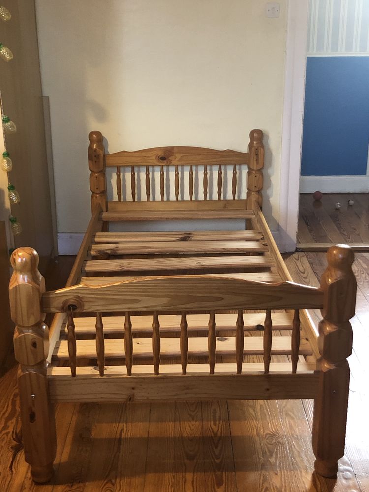 Lit pin 190x90 90 Strasbourg (67)