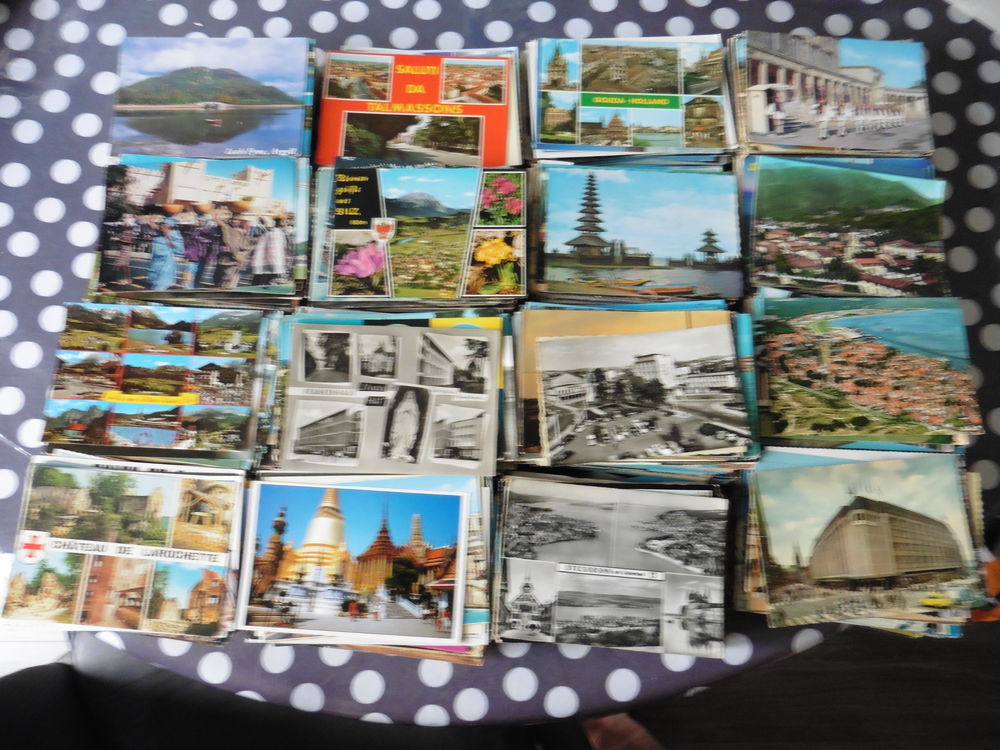 LOT  DE 2000 CARTES  POSTALES  ETRANGERES 
24 Le Havre (76)