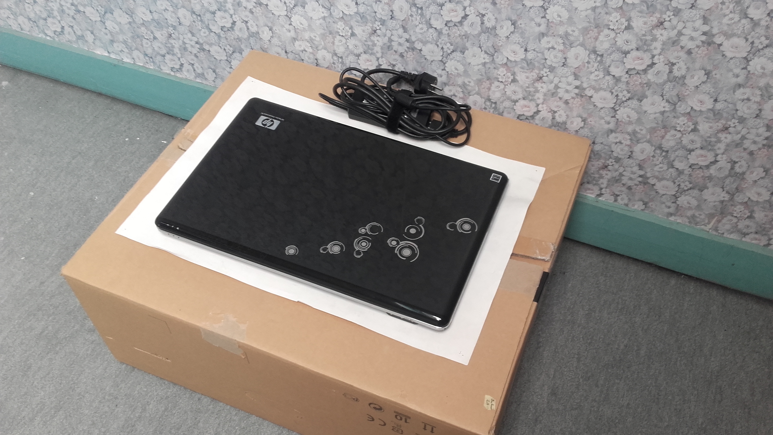 HP  DV7 2040ef, 17,3 pouces windows 10
150 Sainghin-en-M�lantois (59)