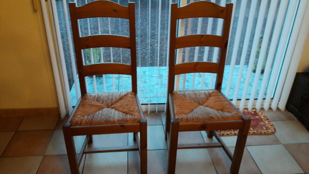 Lot de 2chaises 0 Saint-M�dard-en-Jalles (33)