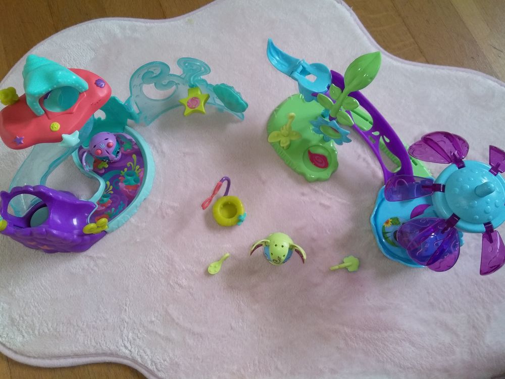 2jouets avec personnages aimant�s 8 Mesnil-Raoul (76)