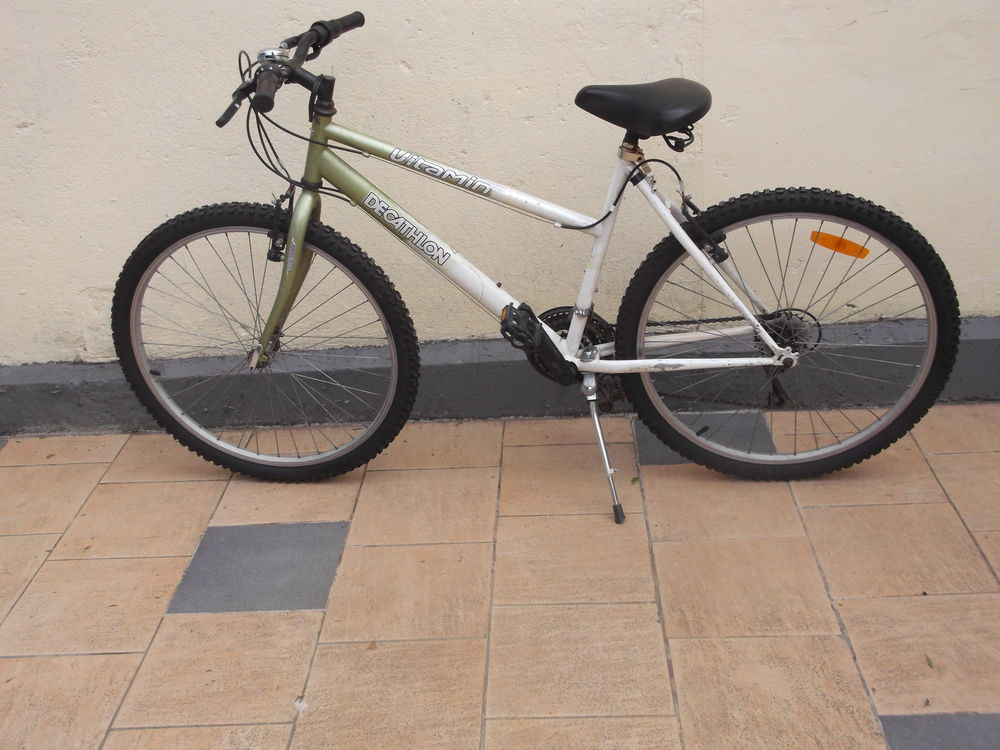 2velos vtt 1femme 1homme de marques d�cathlon 100 Maubeuge (59)