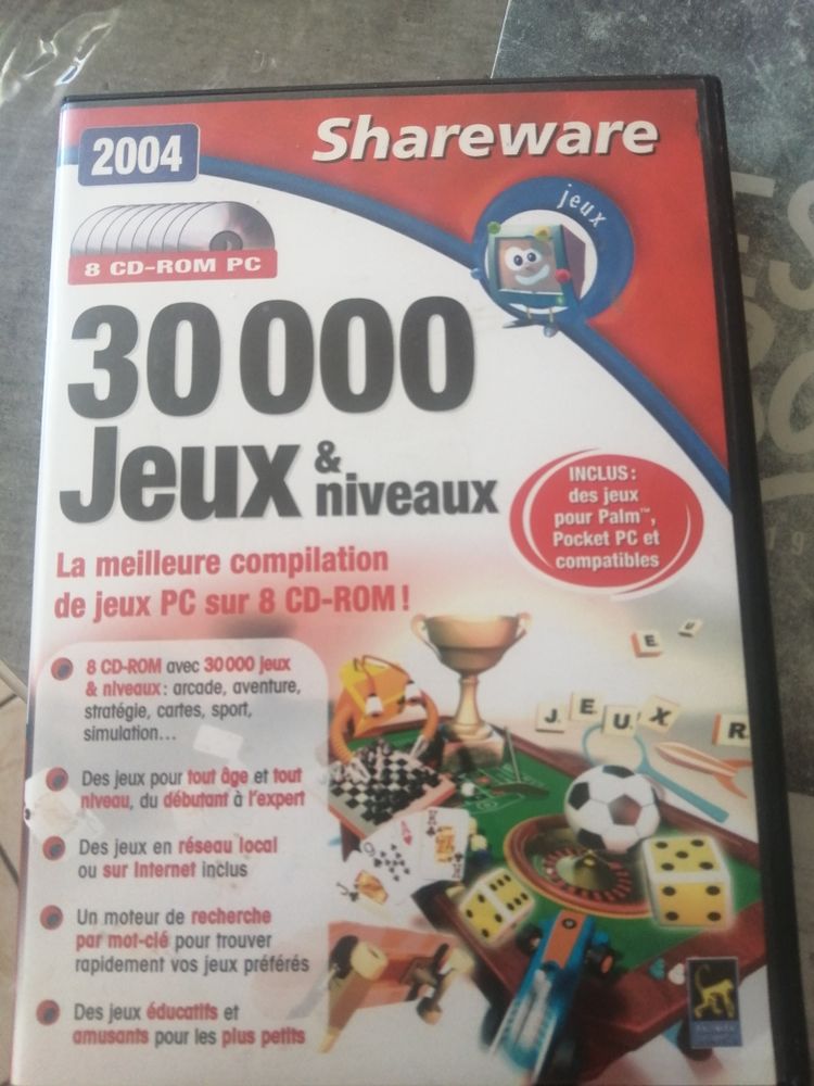 CD 30000 jeux,, et jeux pour enfants. CD Oui Oui et pingui 5 Toulon (83)