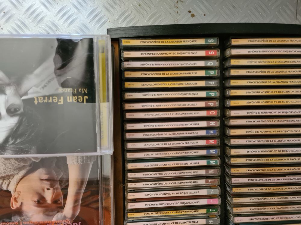 Lot 50CD   Encyclop�die de la chanson fran�aise dans coffret 25 La Noue (51)