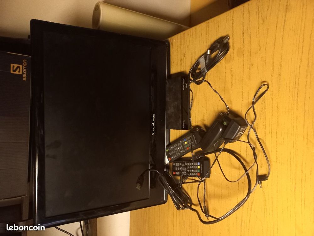 Tv 60cm 25 Mont�lier (26)