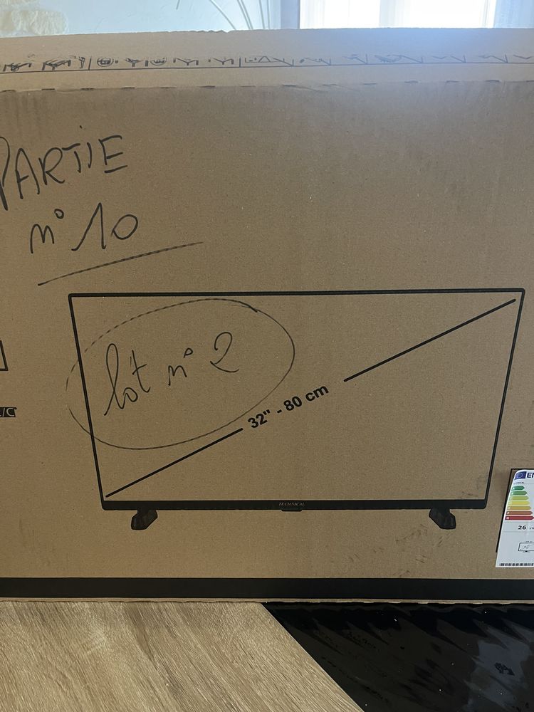 TV LED DE 80cm 99 Gueugnon (71)