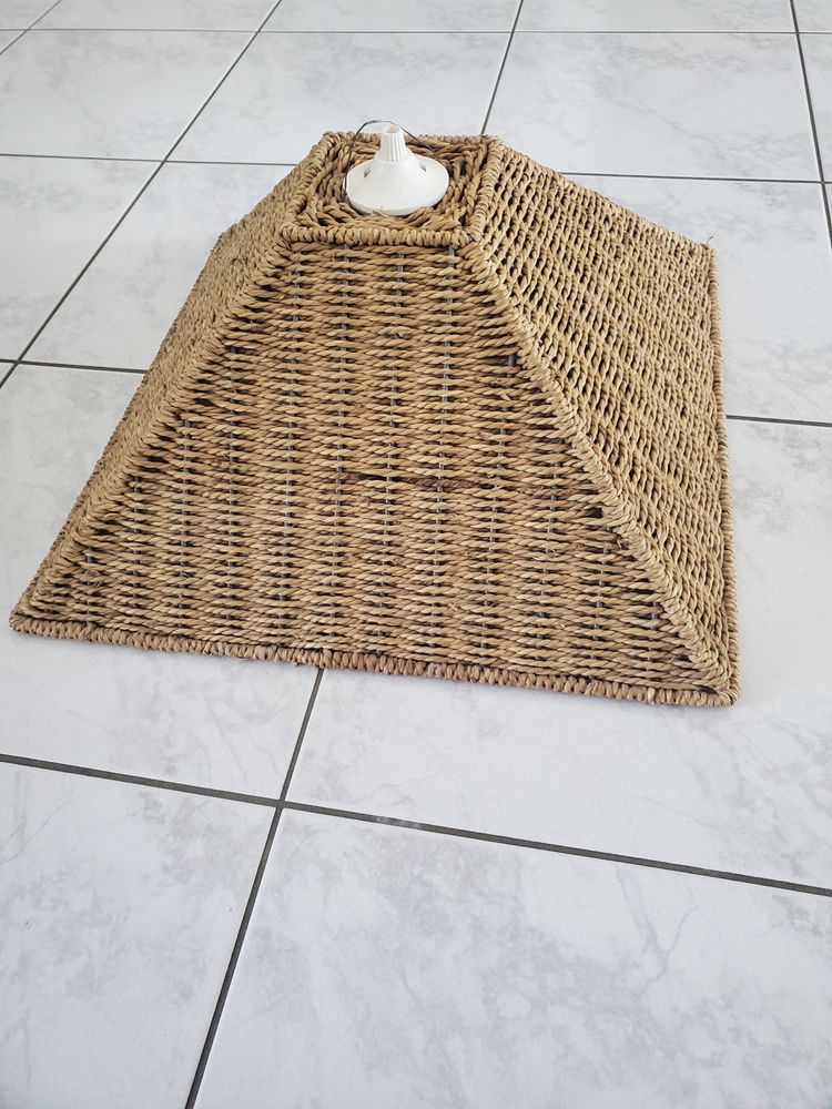 Abat jour en osier 13 Chemill� (49)