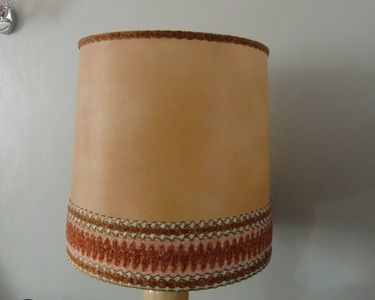 abat jour  en peau 5 Tr�lissac (24)