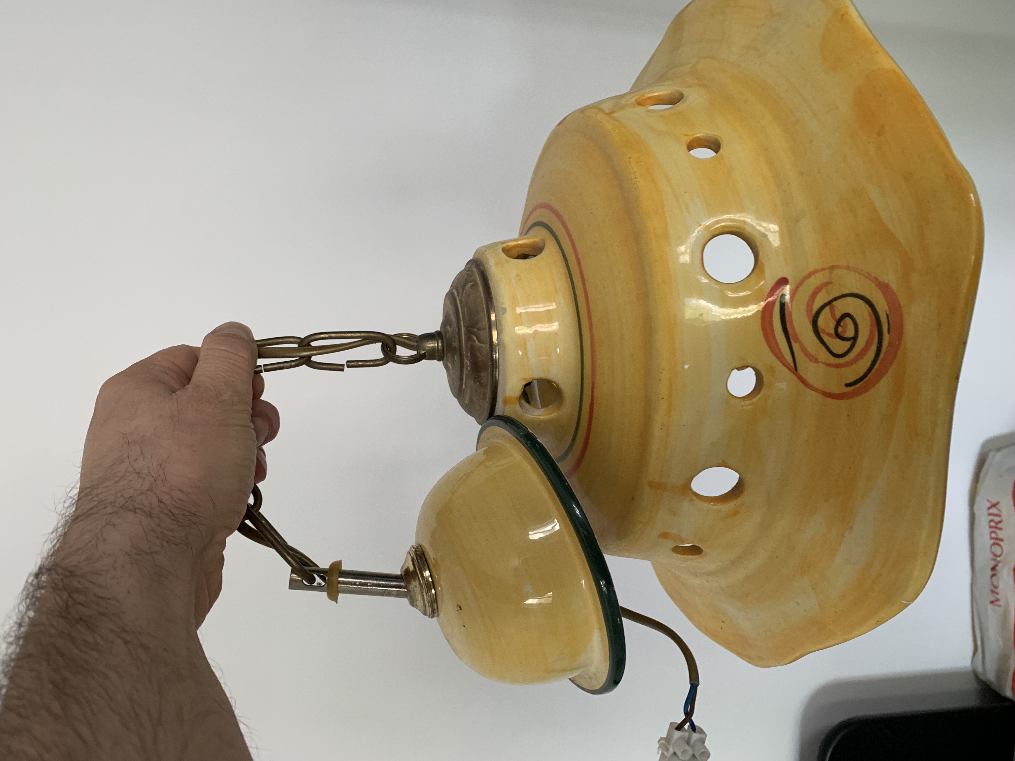 ABAT-JOUR POVENCAL 0 Marseille 6 (13)