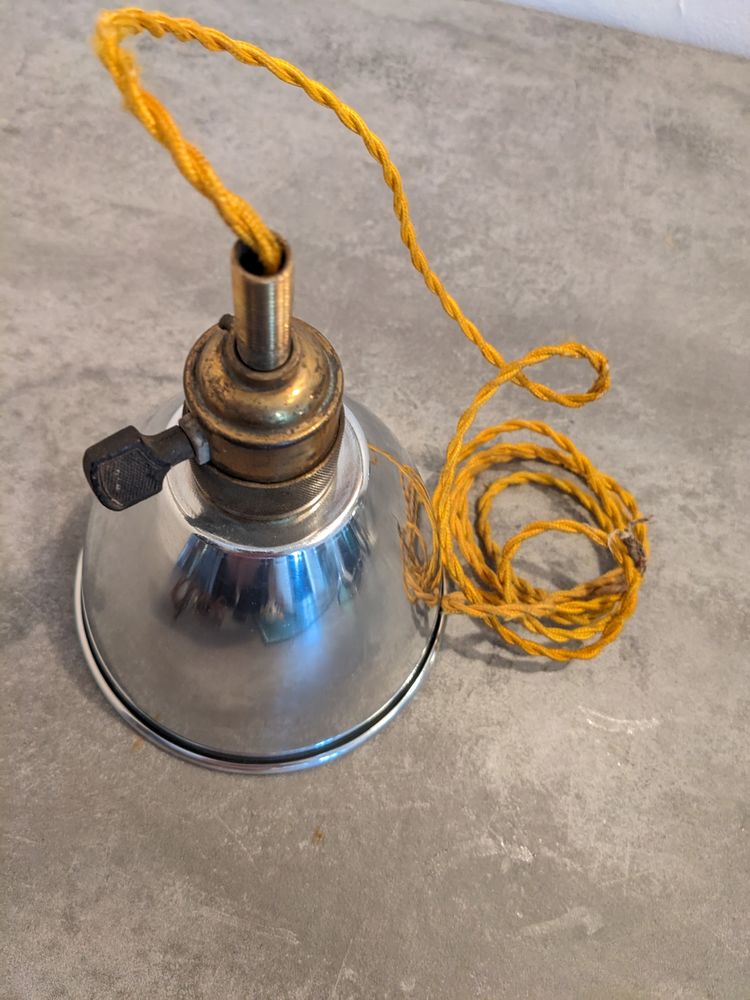 Abat jour tulipe en aluminium poli H 11 cm �13 cm trou 28 30 Marseille 13 (13)