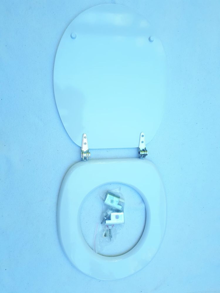 Abattant neuf pour toilette 15 Montigny-Lencoup (77)