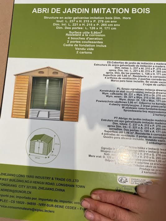 abri m�tallique 370 Vidauban (83)