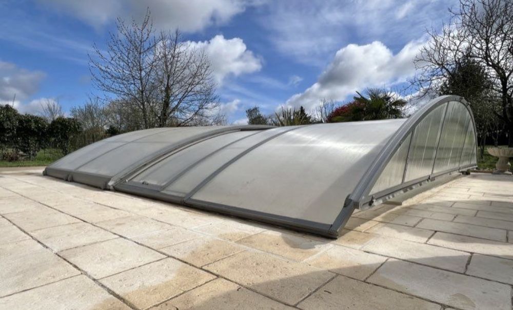 Abris de piscine coulissant 100 Tonneins (47)