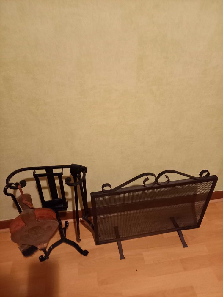 acceoire Chemin�e 50 Chambles (42)