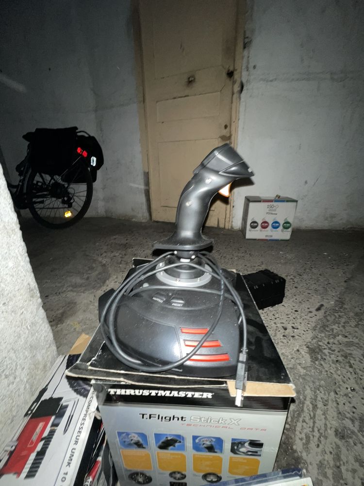 Accessoire ( pas s�rieux s abstenir ) pas de mandat 
20 Nice (06)