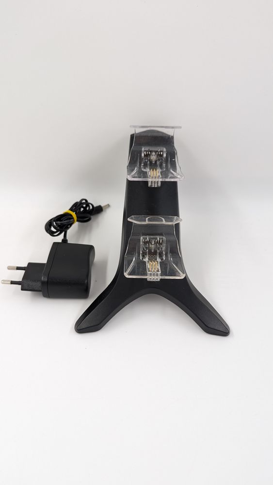 Accessoire station de charge double manette Xbox One loose 4 Vulbens (74)