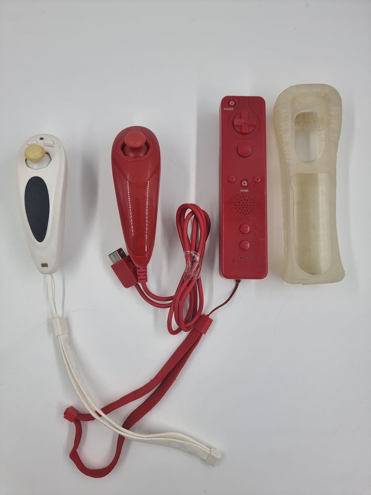 Lot d'accessoires Nintendo Wii de 1 manette, 1 Nunchuck... 3 Vulbens (74)