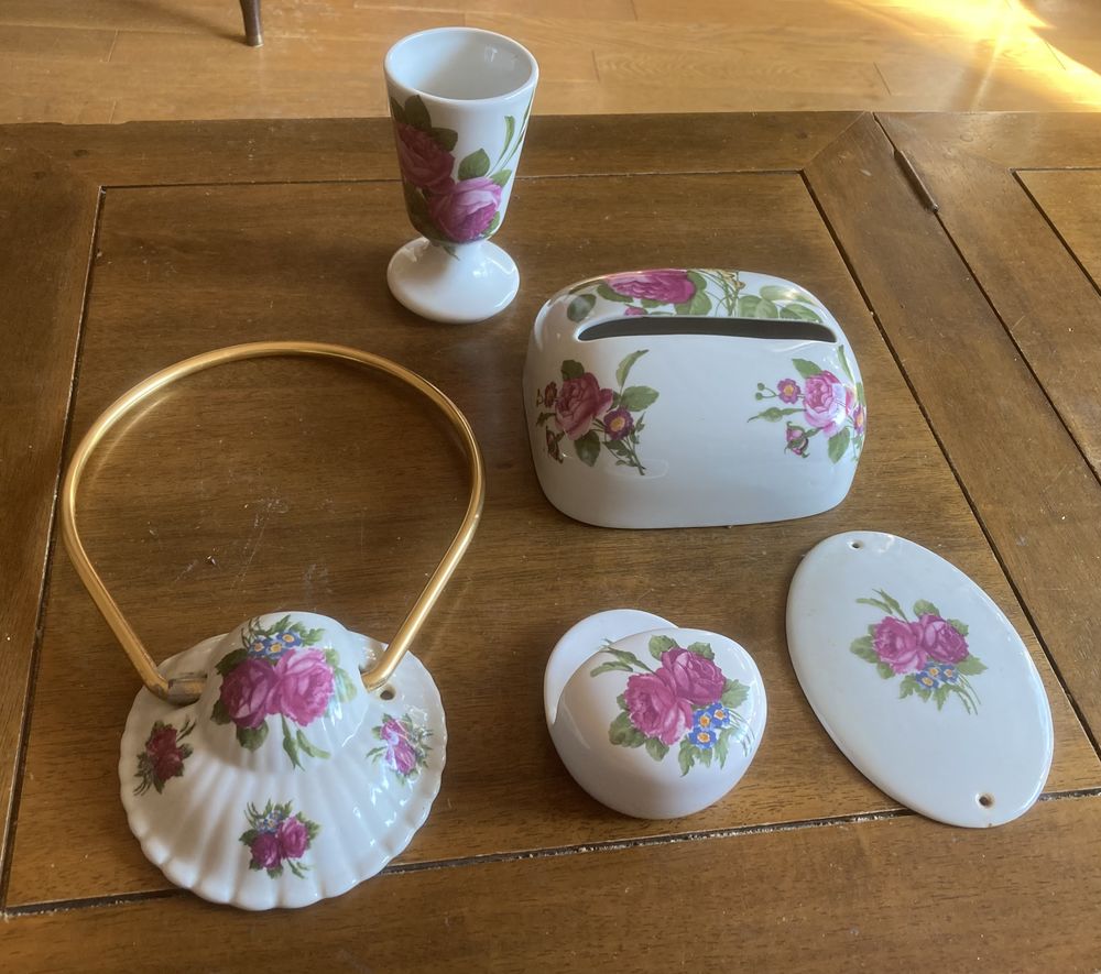 Accessoires de salle de bain et WC 12 Bagneux (92)