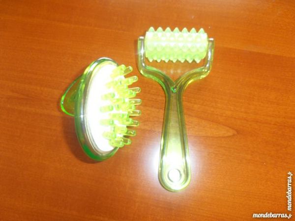 2 accessoires de soins (25) 10 Tours (37)