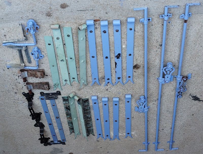 Accessoires volets 10 Lauris (84)