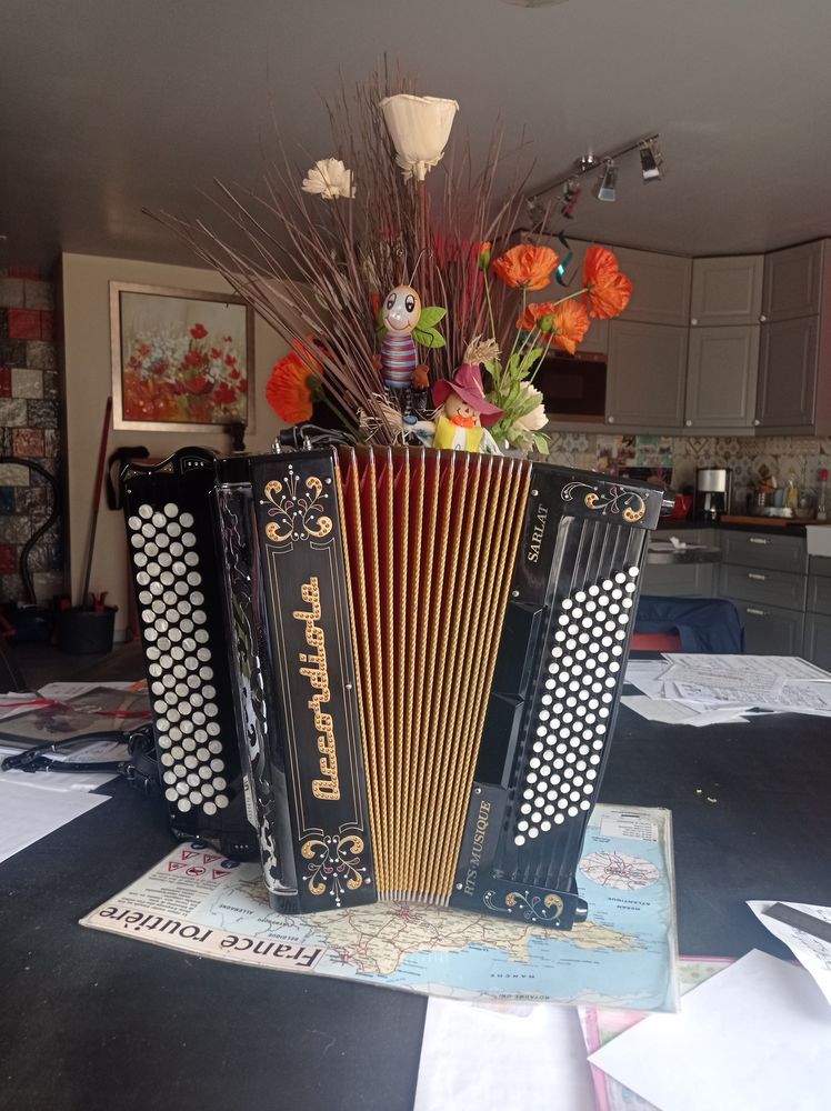 Accord�on acordiola 3500 Commercy (55)