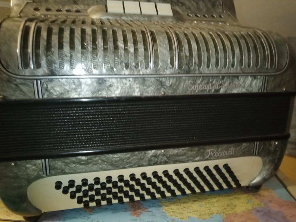 accord�on 3 rangs 800 Sazeret (03)