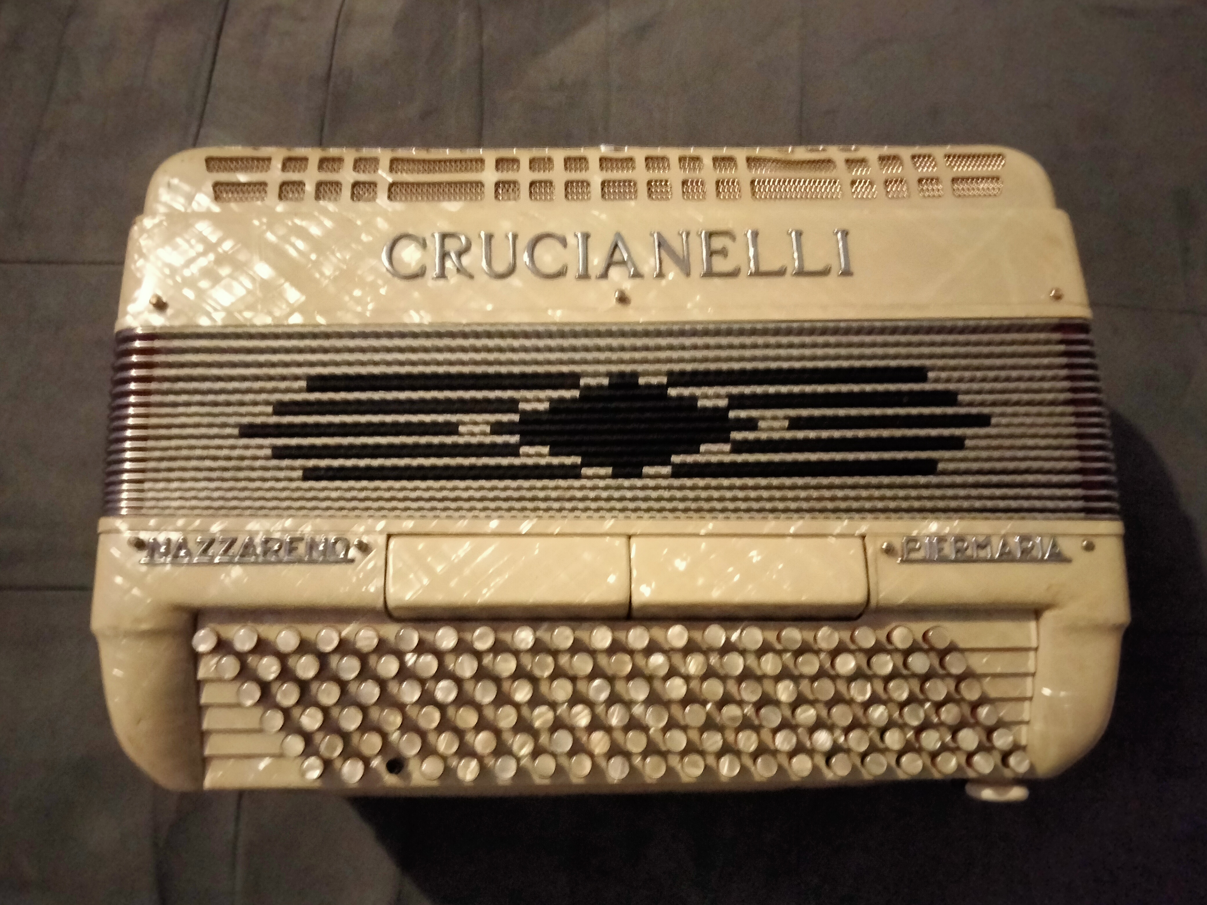 Accord�on 0 Ste Pezenne (79)