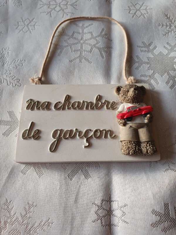 Accroche porte en platre 
ma chambre de garcon 
2 Aubvillers (80)