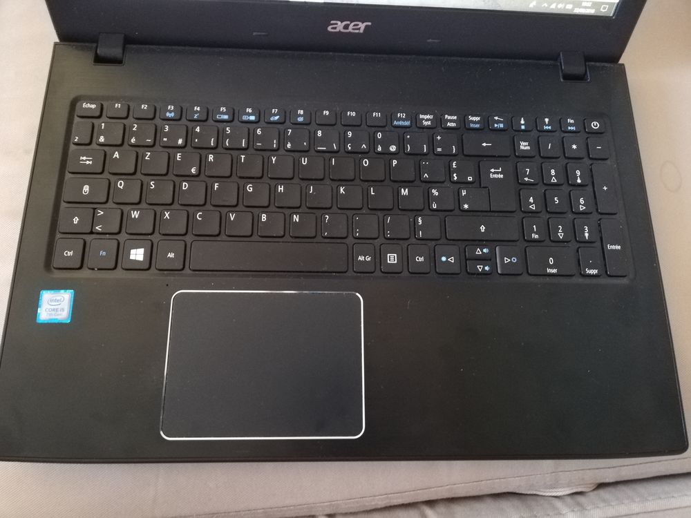 PC Acer Aspire E15 très peu servi très bonne état  0 Trévoux (01)