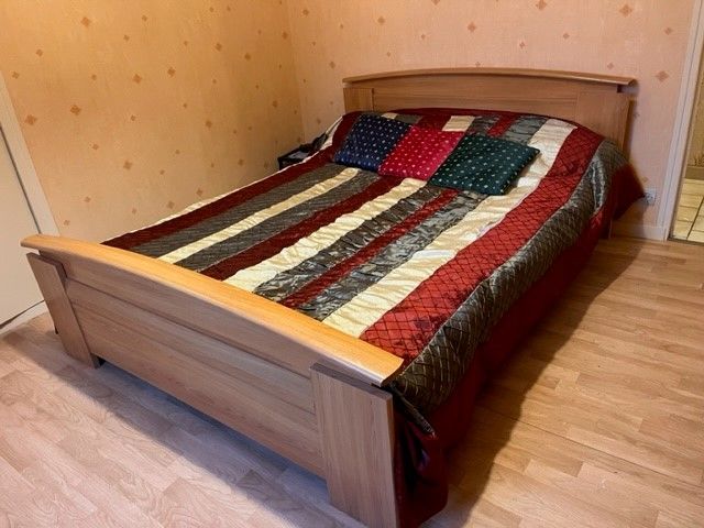 Lit adulte 40 Sainte-Gemmes-sur-Loire (49)