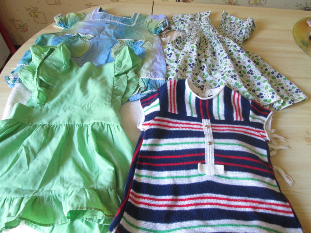 Affaire � saisir:
V�tements enfants 4/5 ans 5 Castres (81)