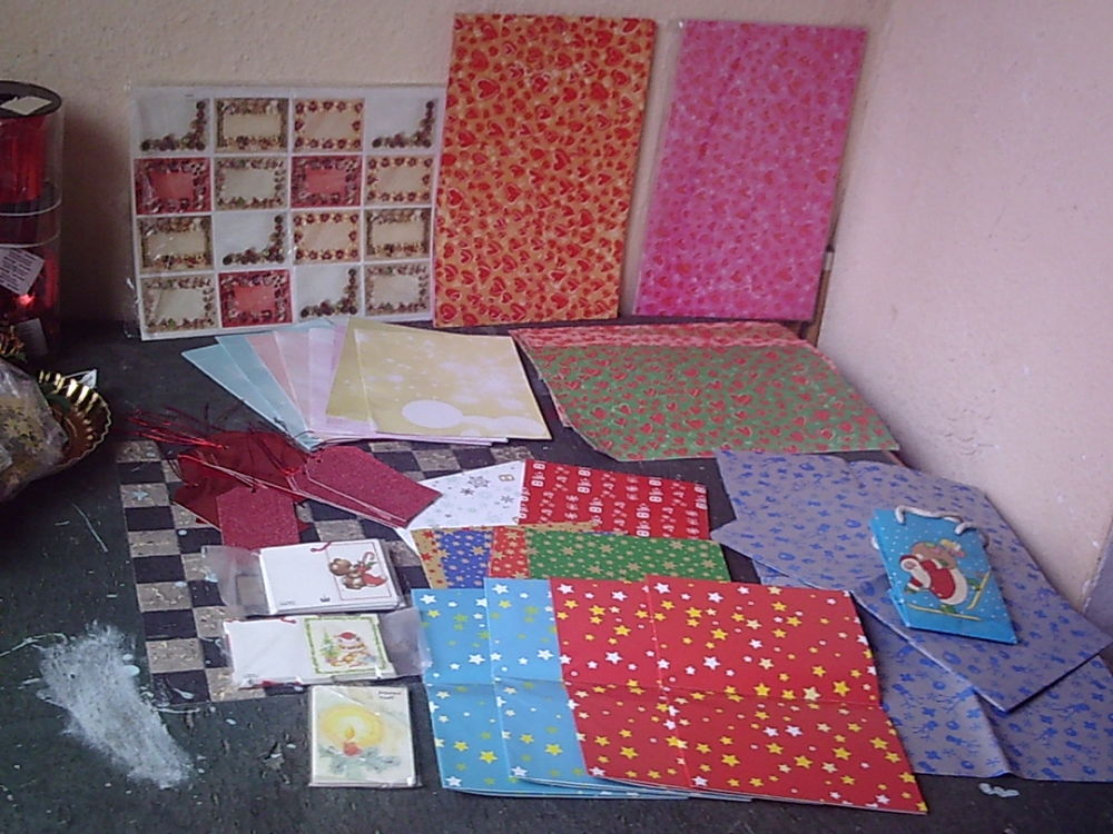 AFFAIRES pour  EMBALLAGE-CADEAU  de No�l + F�tes 1 Bouxwiller (67)