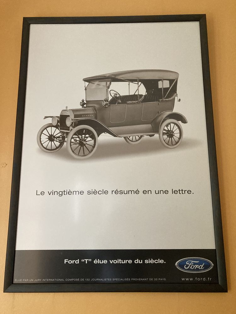 AFFICHE PUBLICITAIRE FORD Mod�le T �lue voiture du si�cle. 95 Saint-Malo (35)