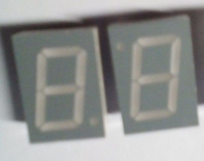 Afficheurs 7 segments 3 Warcq (08)