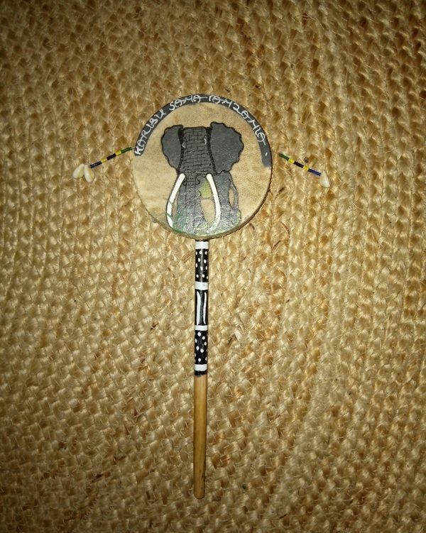 tam tam africain � main 7 Beauchamp (95)