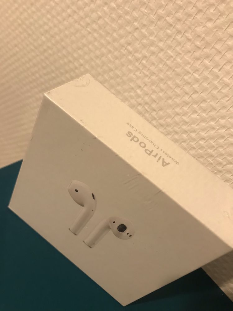 AirPods 2 neuf 60 La Rochelle (17)