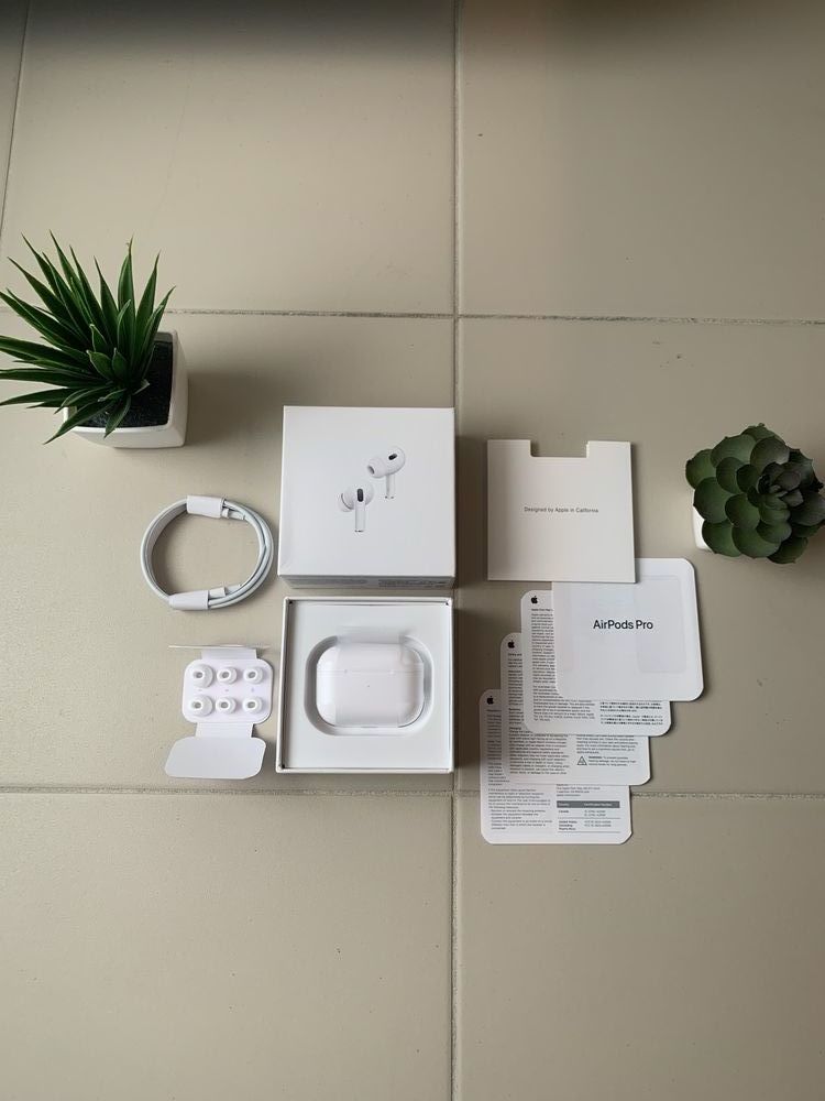 AirPods Pro 2 USB-C NEUF 100 Cannes La Bocca (06)