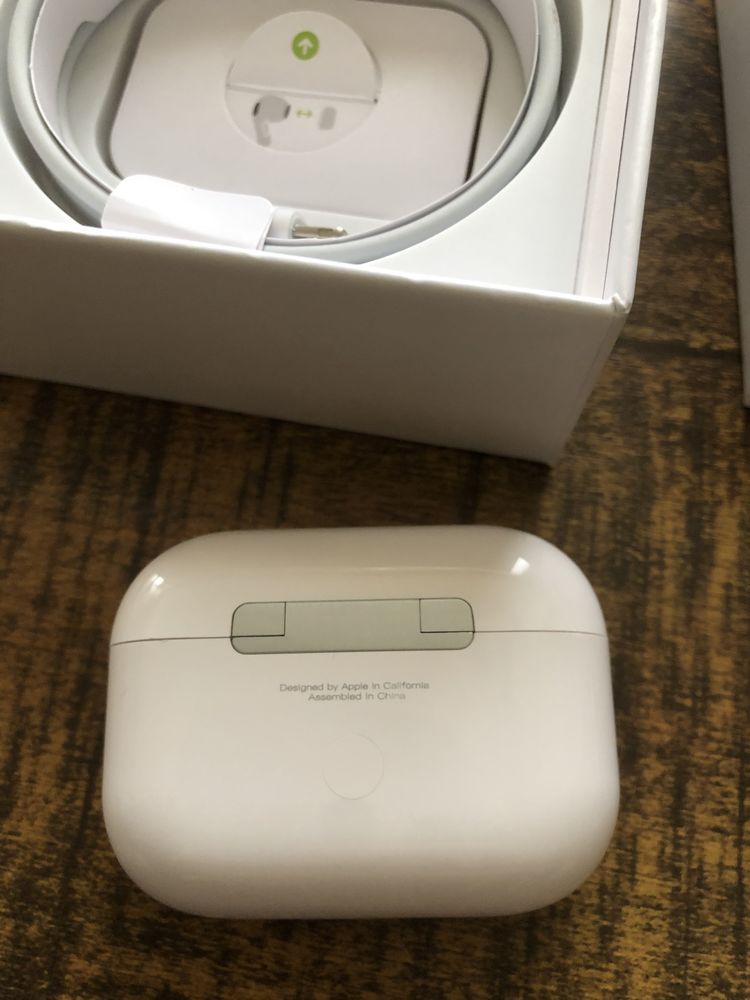 Airpods pro 2
100 Saint-Jean-de-Monts (85)