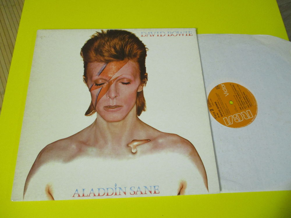 ALADIN SANE DAVID BOWIE 33 TOURS ROCK GLAMOUR 22 Lognes (77)