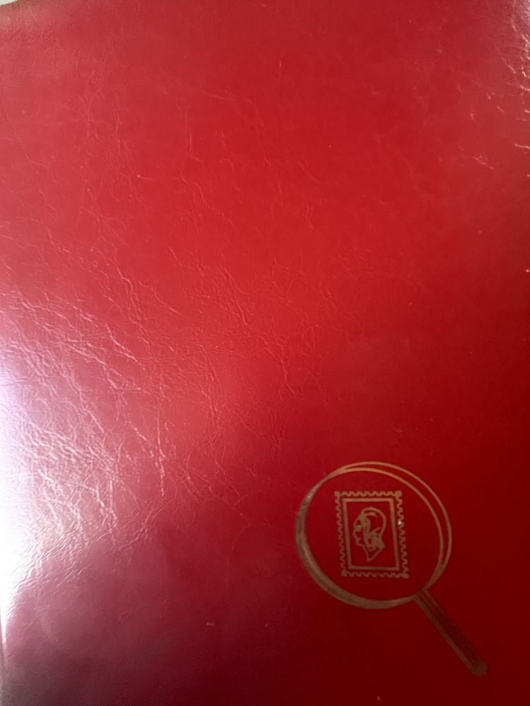 Album collection de timbres Europe 150 Chambles (42)