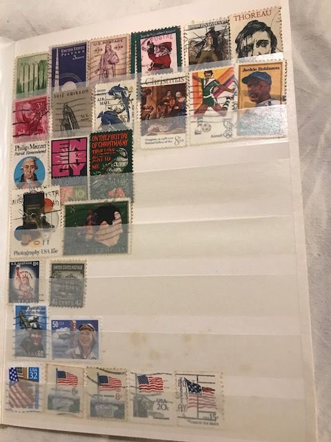 Album de timbres divers 01 15 Mottier (38)