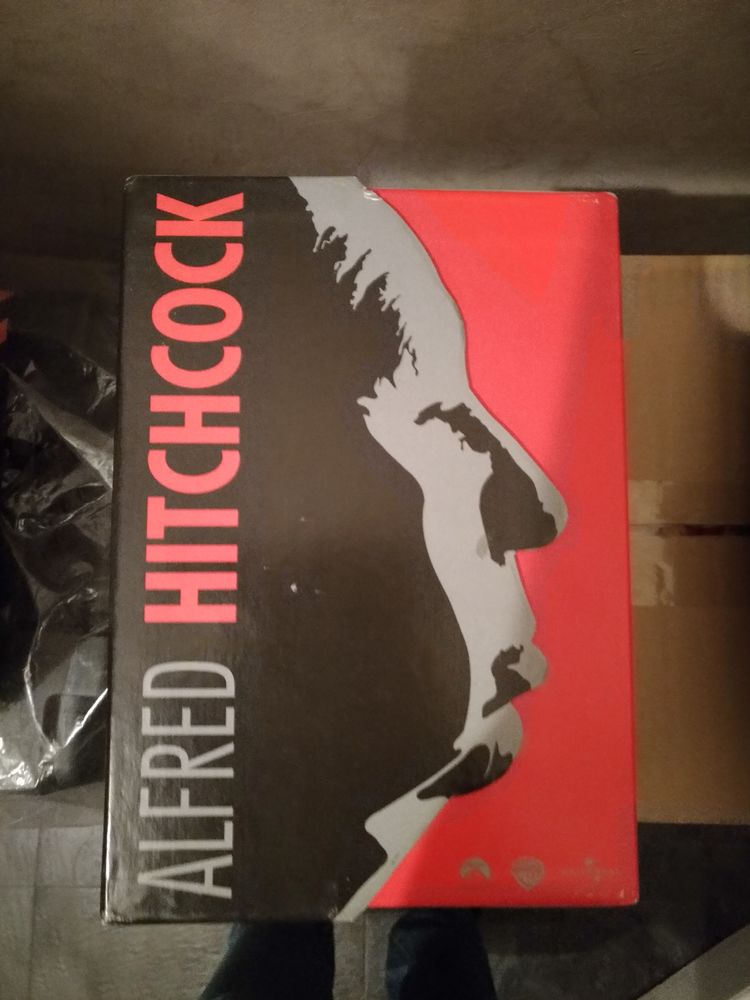 ALFRED HITCHCOCK, coffret 22 DVD 60 Chamali�res (63)