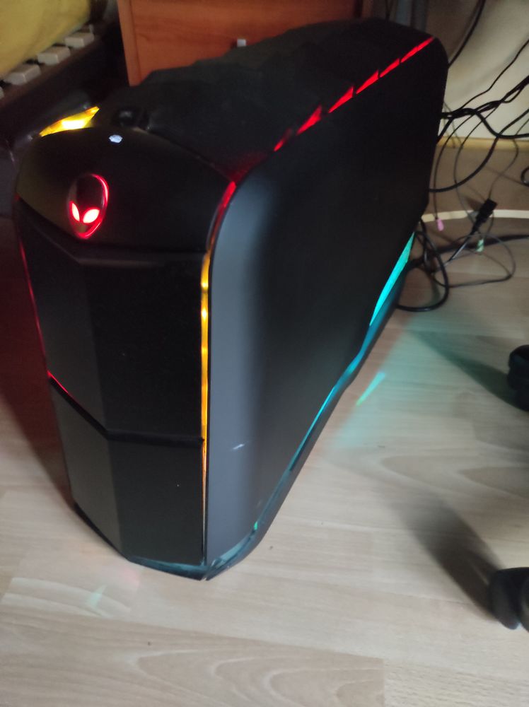 Alienware Aurora r4 500 Lagny-le-Sec (60)
