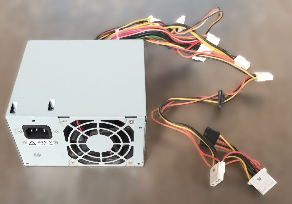 Alimentation d'ordinateur de bureau 18 Romagnieu (38)