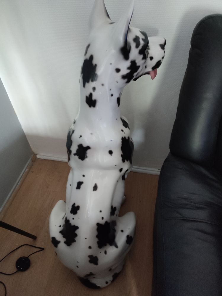 Dog allemand en porcelaine 600 Saint-Max (54)